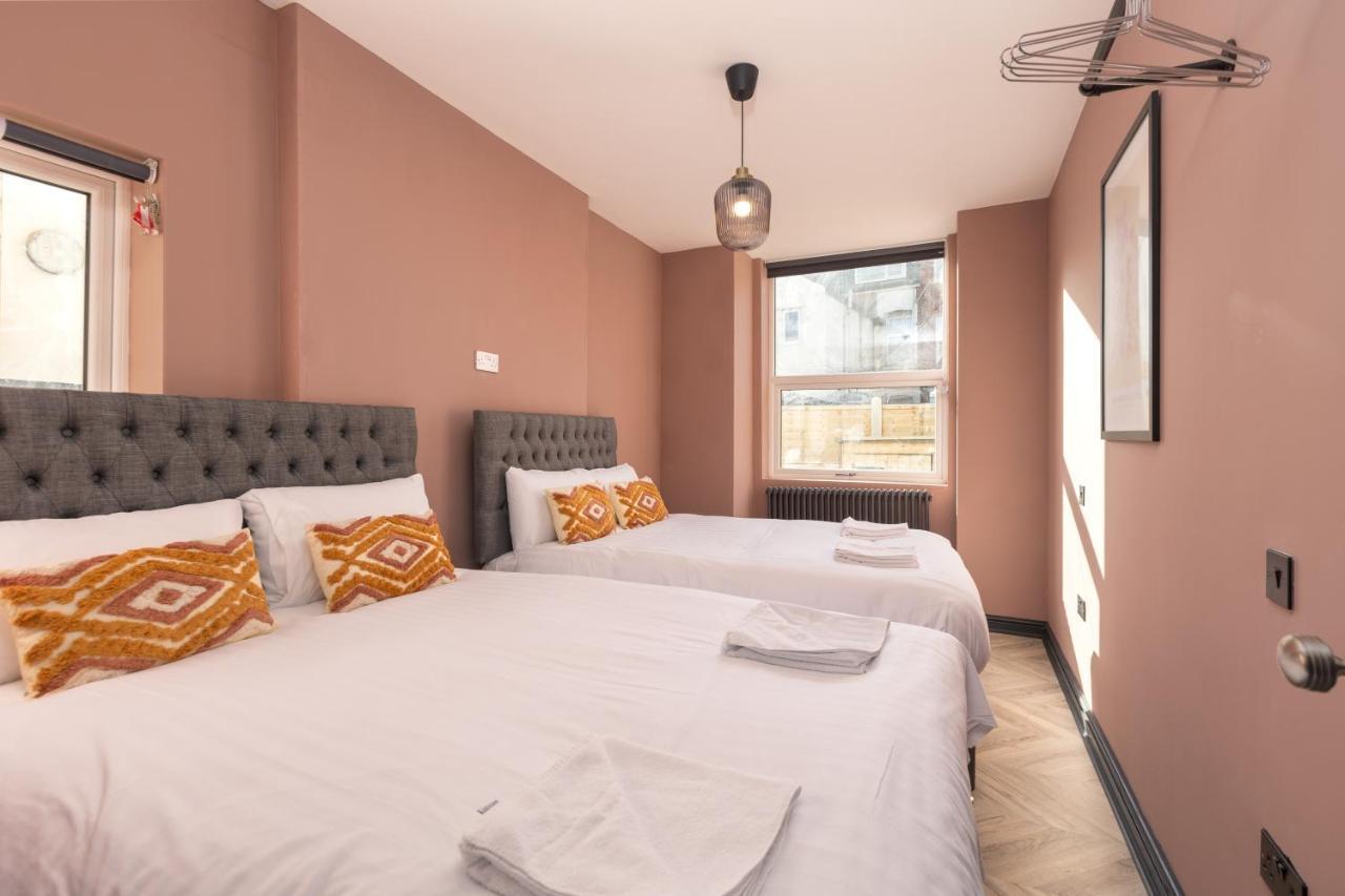 Ettie And Gigi'S Apartment Blackpool Luaran gambar
