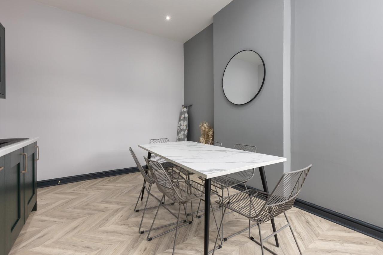 Ettie And Gigi'S Apartment Blackpool Luaran gambar