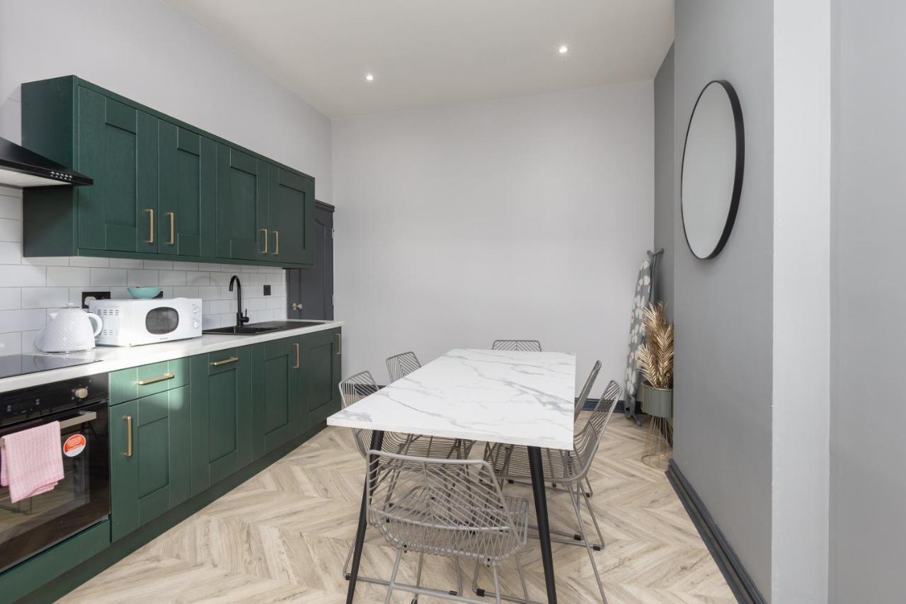 Ettie And Gigi'S Apartment Blackpool Luaran gambar