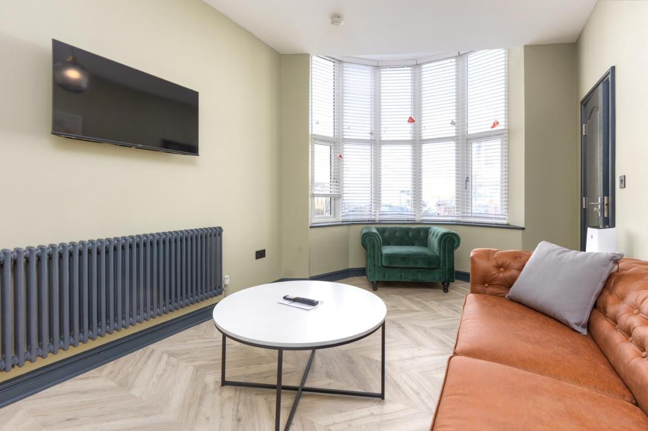 Ettie And Gigi'S Apartment Blackpool Luaran gambar